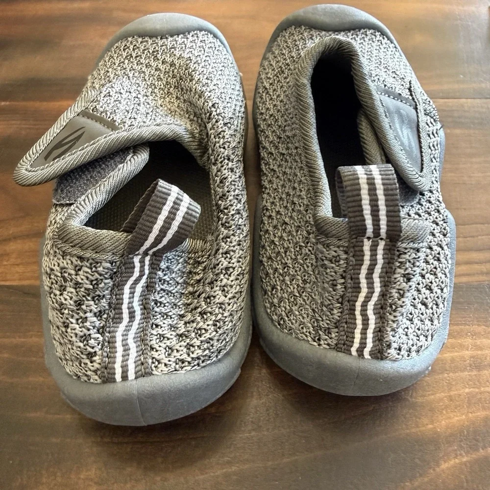 Hobibear Kids Wide Toe Box Barefoot Shoes  Toddler US 8.5 Gray Mesh Slip On